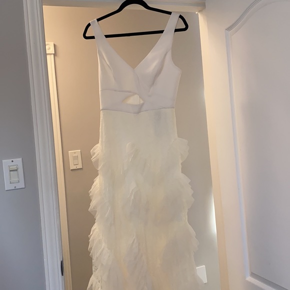 Women’s white dress size 4 brand new - Picture 2 of 5